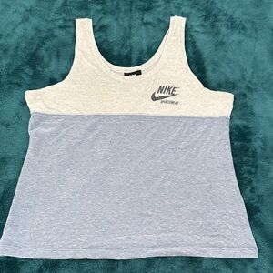 Nike Women's Two-Tone Gray and Blue Tank Top. Vintage Gym